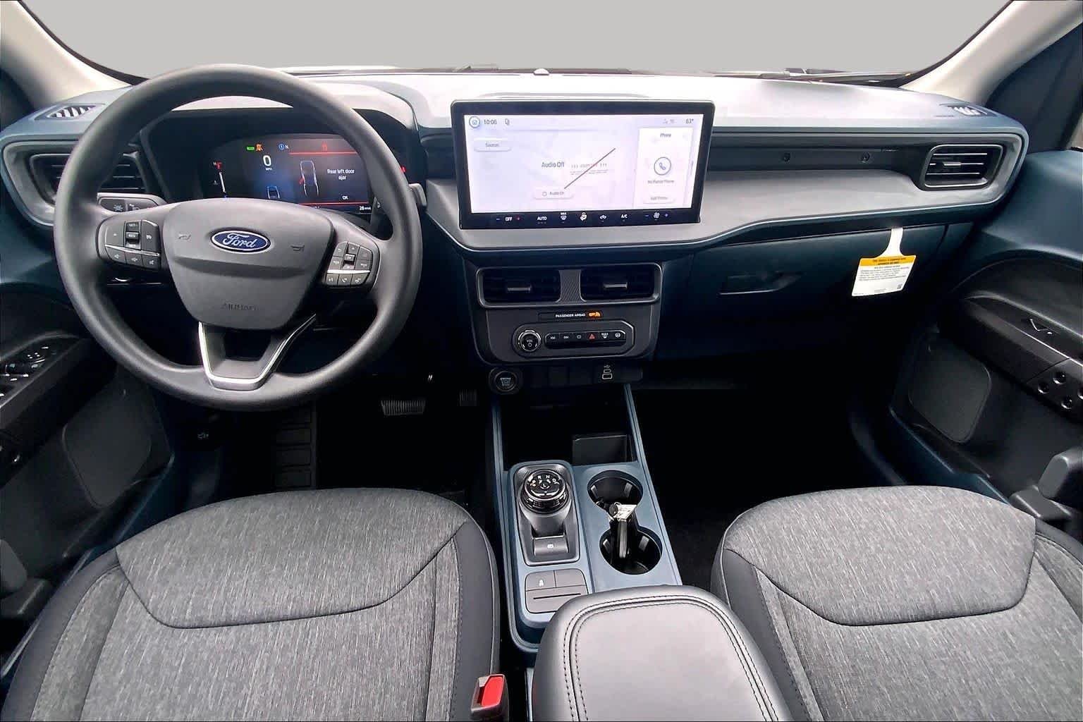 New 2026 Space White Metallic Ford XLT image 7