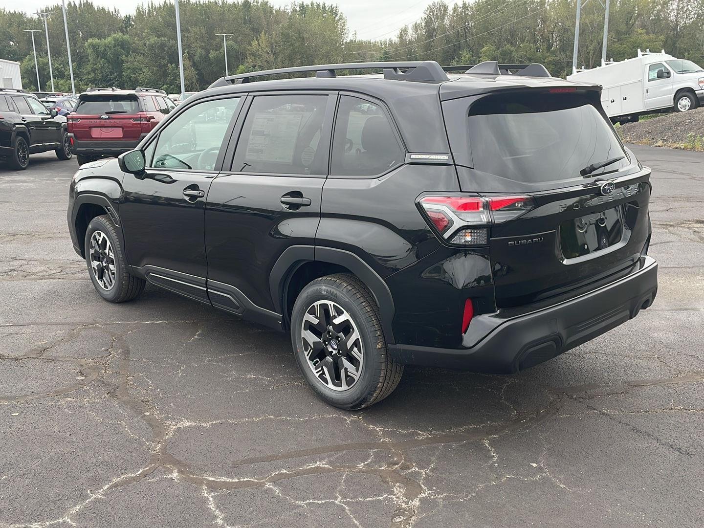 New 2026 CRYSTAL BLACK SILICA Subaru Premium image 3