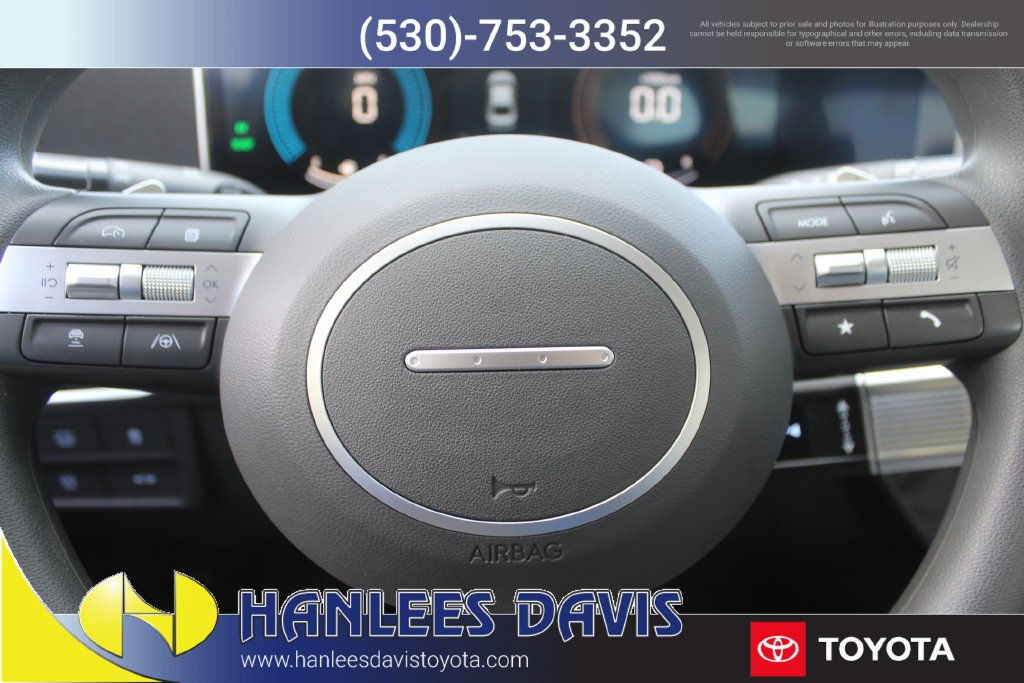 Used 2026 Silver Hyundai Blue image 25