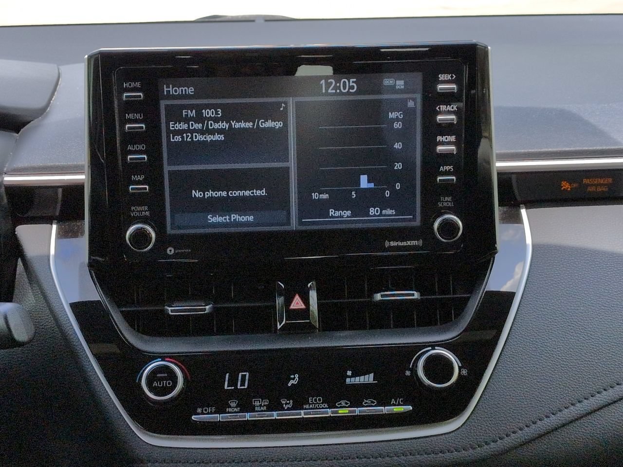 Used 2021 Blizzard Pearl Toyota SE image 19
