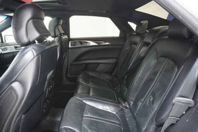 Used 2019 WHITE Lincoln Reserve I image 21