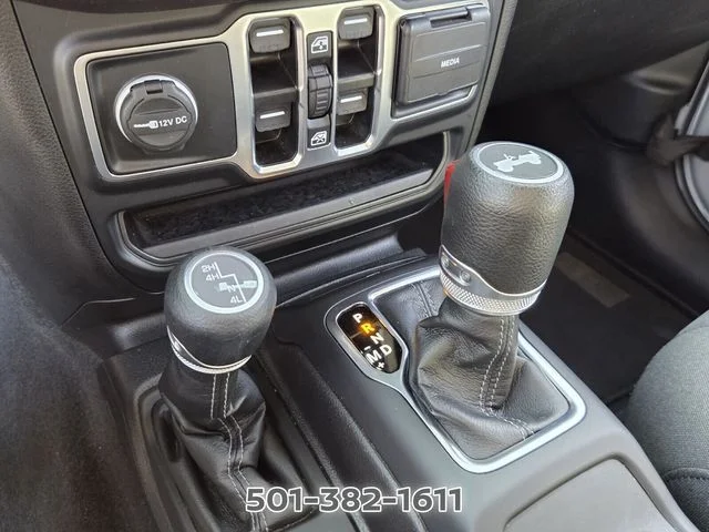 Used 2024 Silver Jeep Sport S image 24