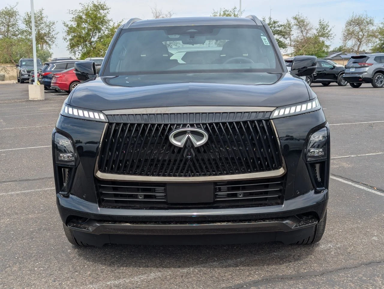 New 2026 2T MINERAL BLAC INFINITI Autograph 4WD image 7