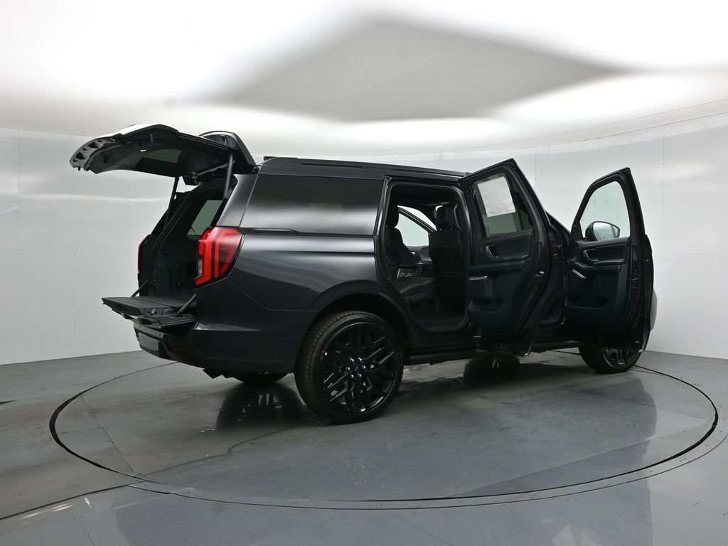 New 2026 Dark Matter Gray Metallic Ford Platinum image 5