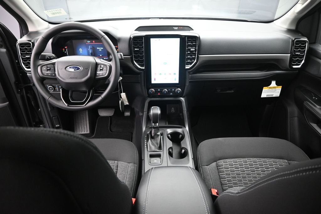 New 2026 Carbonized Gray Metallic Ford XLT image 18
