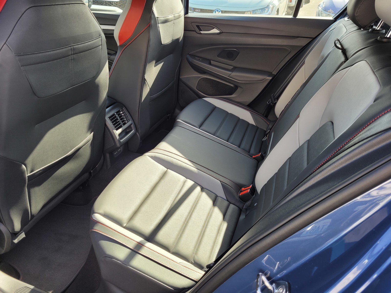 New 2026 Blue Volkswagen 2.0T SE image 6