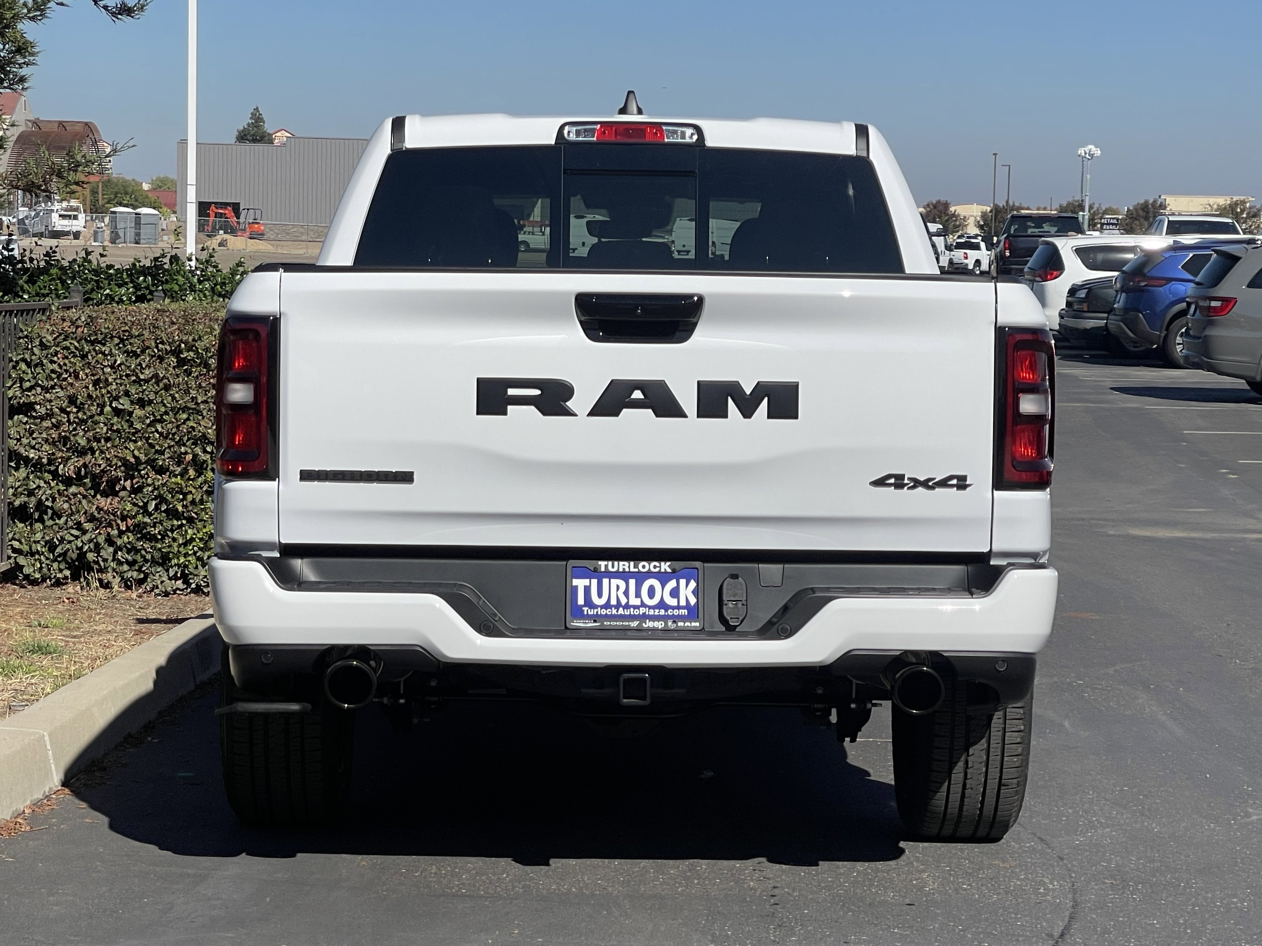 New 2026 Bright White Clear-Coat Exterior Paint RAM Big Horn/Lone Star image 10