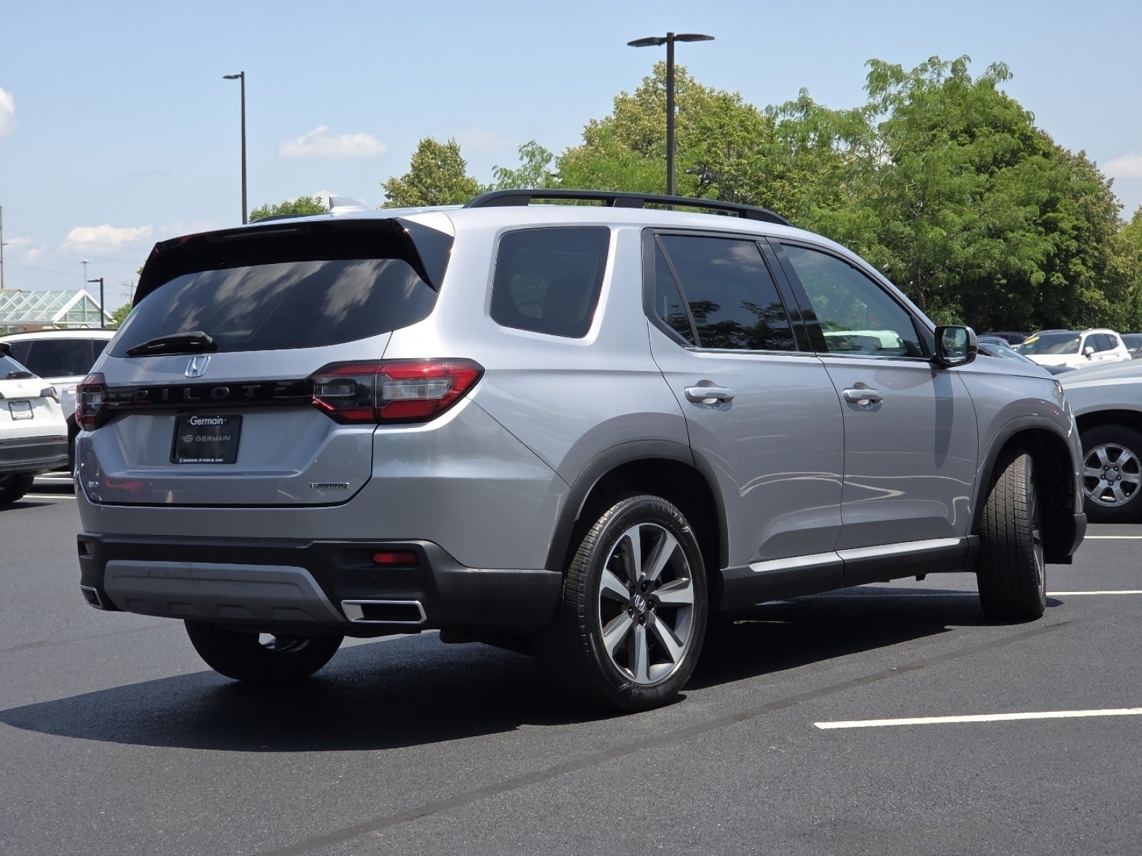 Certified Used 2023 Lunar Silver Metallic Honda Touring image 24