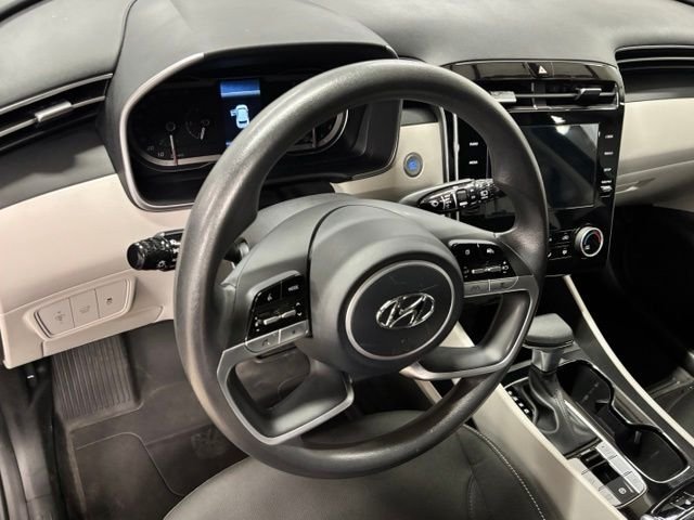 Used 2023 Black Hyundai SEL image 16