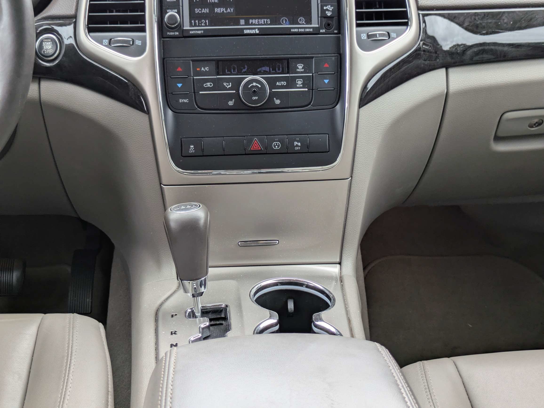 Used 2013 Gray Jeep Laredo image 15