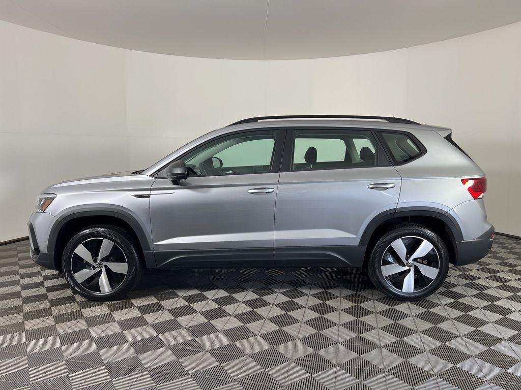 Used 2024 Pyrite Silver Metallic Volkswagen 1.5T S image 28