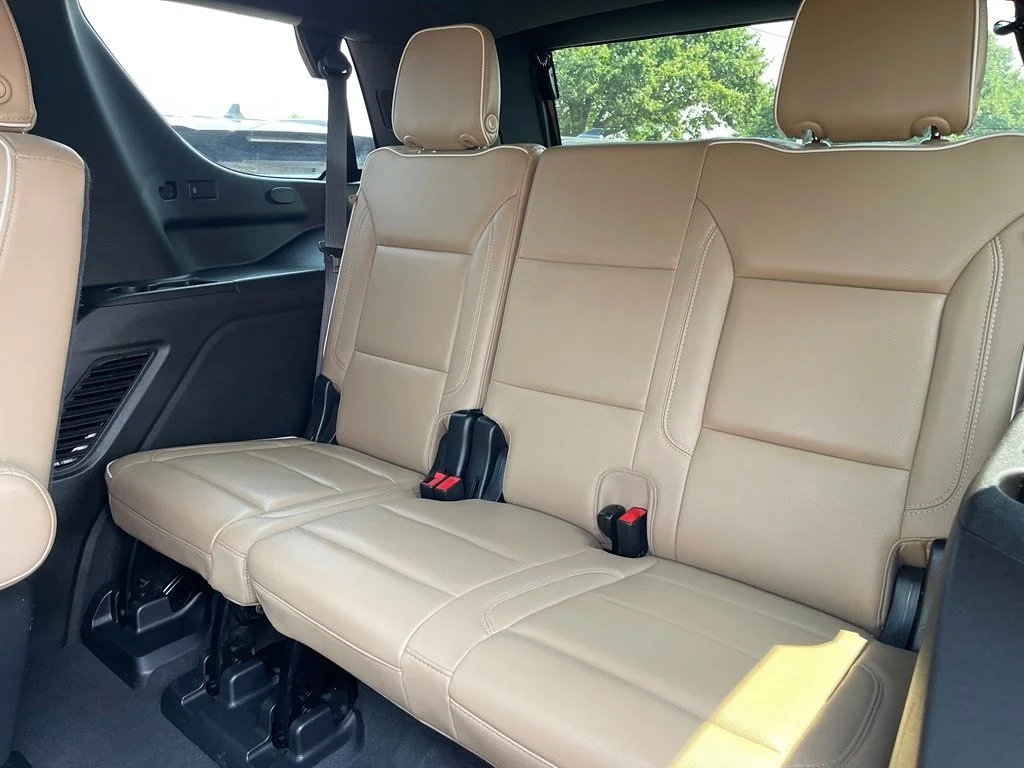 Used 2023 Black Chevrolet Premier image 34