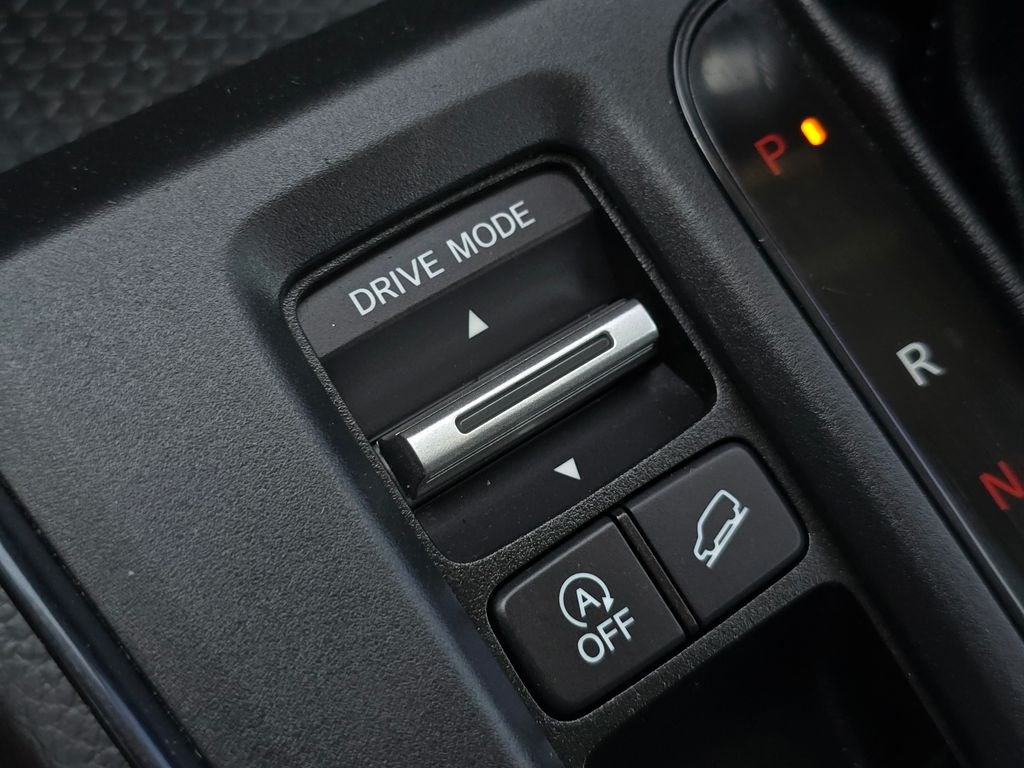 Used 2023  Honda LX image 33