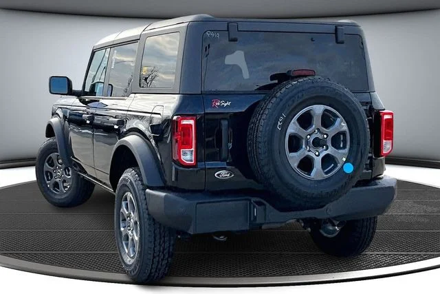 New 2025 Shadow Black Ford Big Bend® image 3