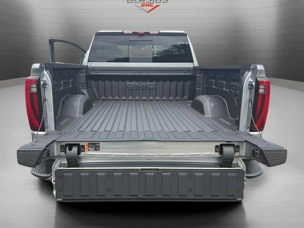 2026 GMC Sierra 2500HD Denali Ultimate - Photo 14