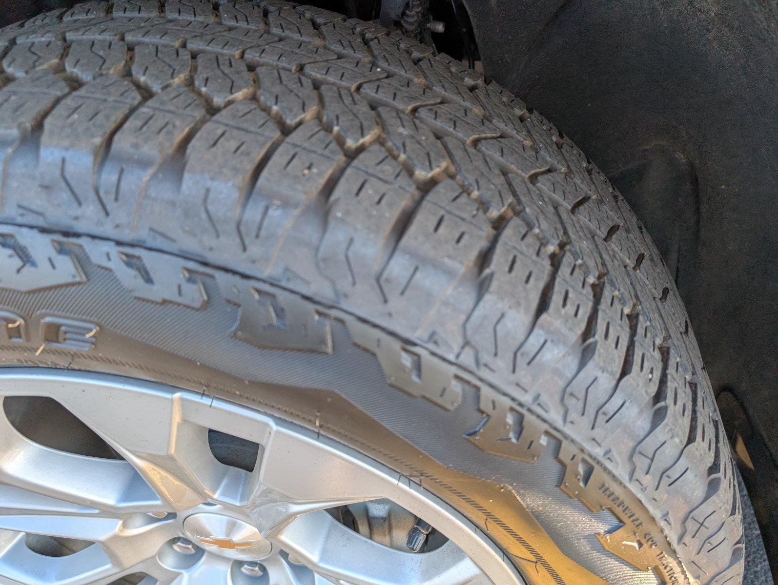 Used 2024 Iridescent Pearl Tricoat Chevrolet LTZ image 12