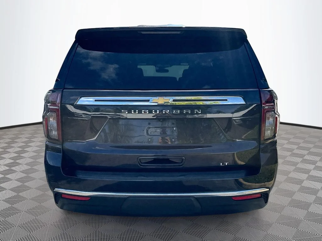 Used 2023 Gray Chevrolet LT image 7