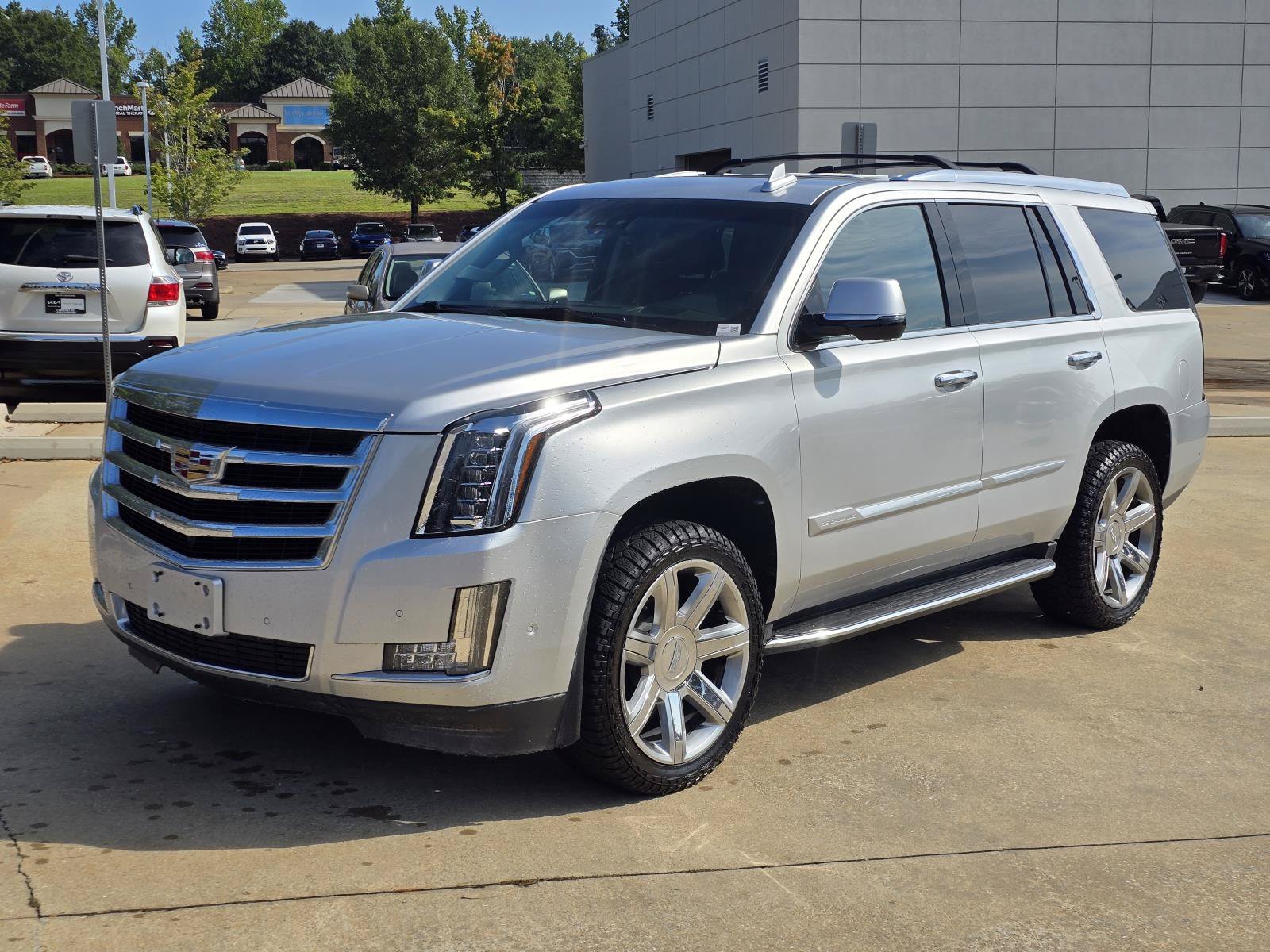 2020 Cadillac Escalade Luxury - Photo 1