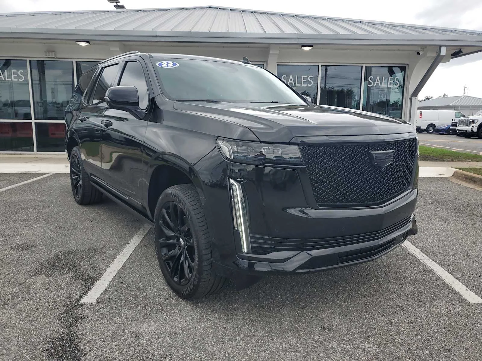Used 2023 BLACK RAVEN Cadillac 4WD Sport Platinum image 10