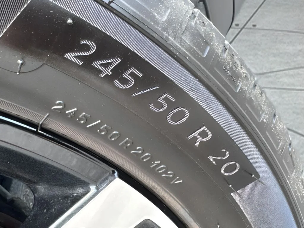 Used 2023 Green Kia SX-Prestige image 39