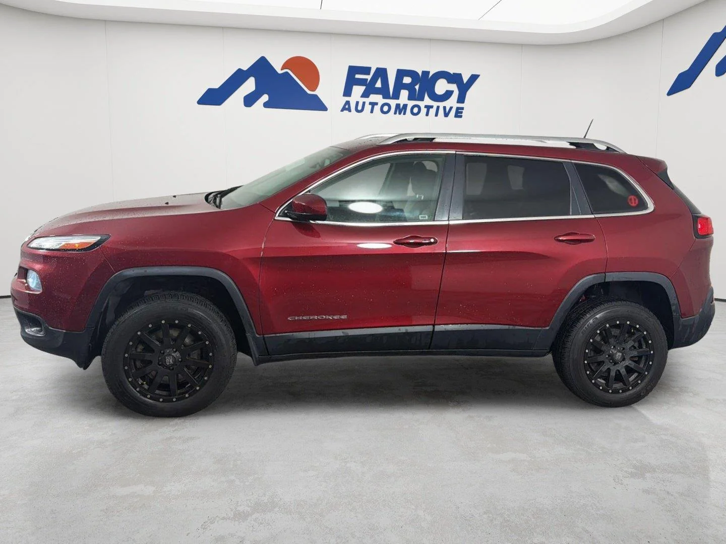 Used 2014 Jeep Cherokee Latitude with VIN 1C4PJMCS3EW144856 for sale in Salida, CO