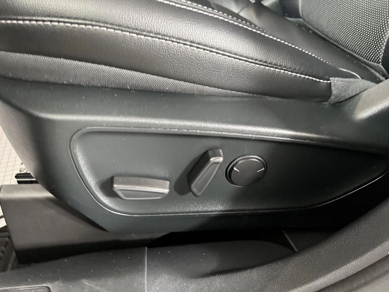 Used 2022 Bl Ford SEL image 15