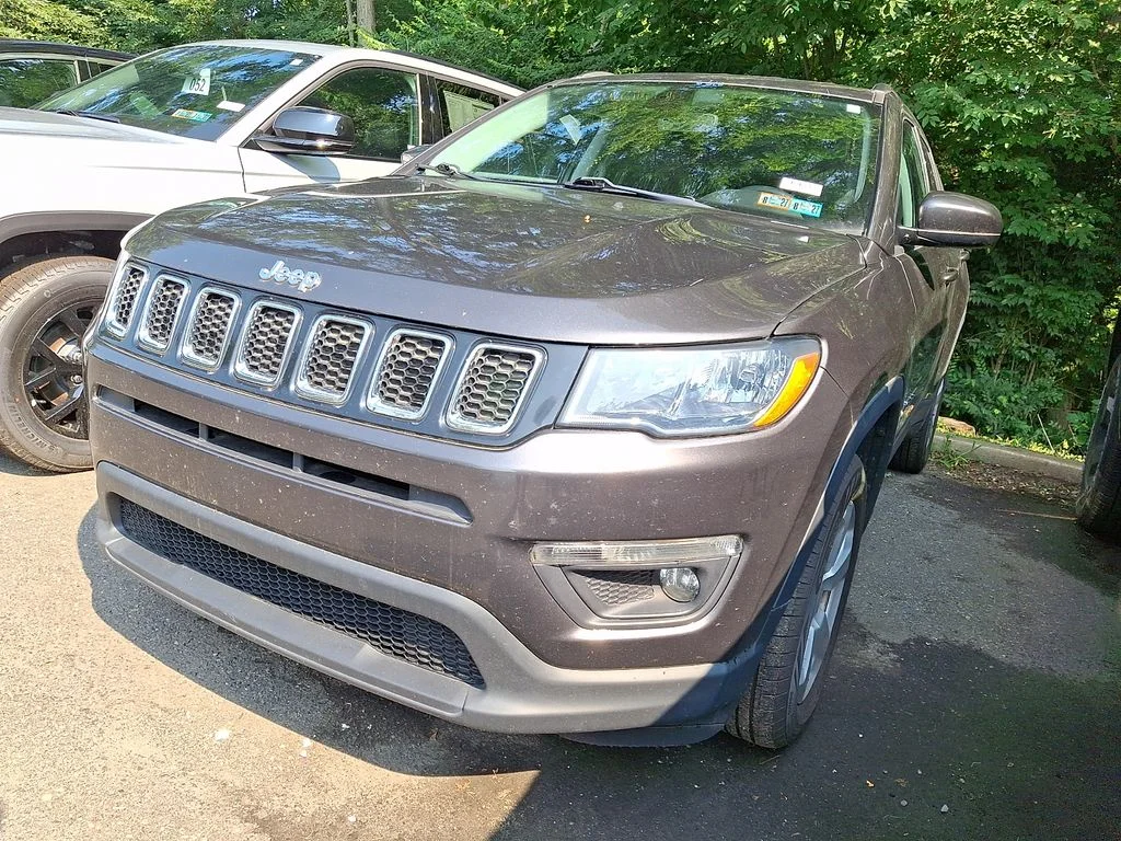 Used 2020 Jeep Compass Latitude with VIN 3C4NJDBB2LT230624 for sale in Glen Mills, PA