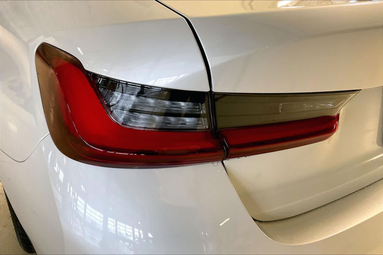 New 2026 Mineral White Metallic BMW 330i NA image 14
