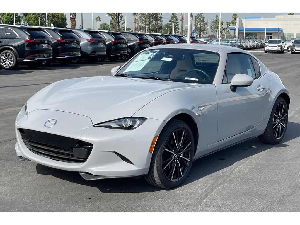 Certified Used 2025 Aero Gray Metallic Mazda Grand Touring image 2