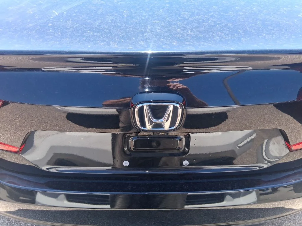 Used 2019 Black Honda LX image 15