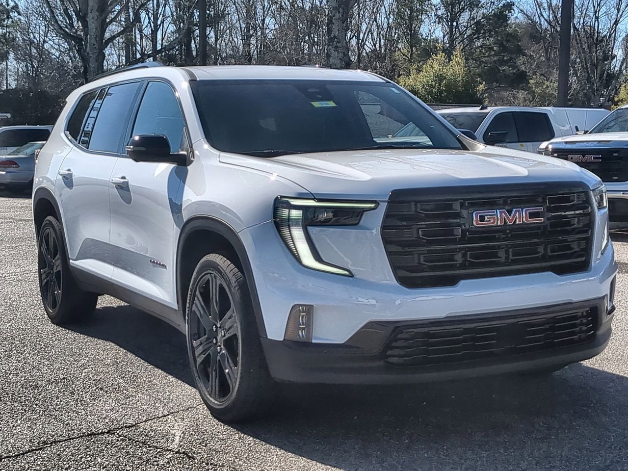 Used 2025 Summit White GMC Elevation image 2