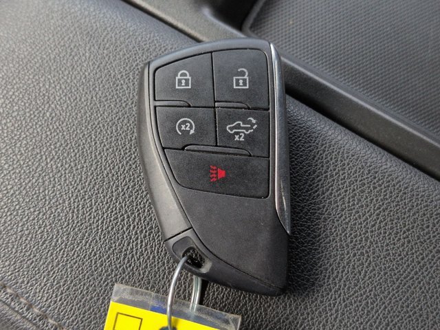 Used 2023 Gray Chevrolet Custom image 26