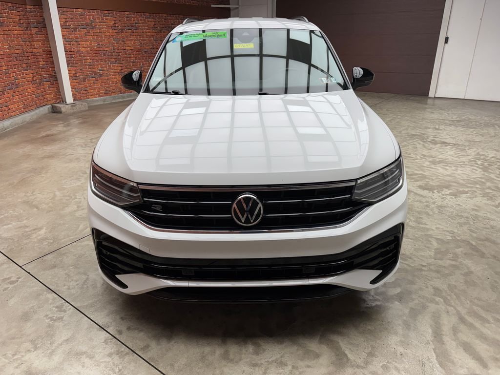 Certified Used 2022 White Volkswagen 2.0T SE R-Line Black image 7