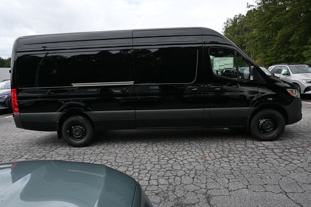New 2026 Jet Black Mercedes-Benz  image 22