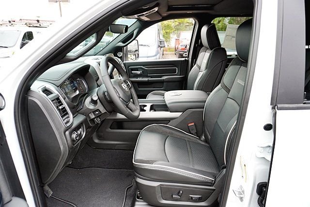 New 2026 Bright White Clear-Coat Exterior Paint RAM Laramie image 18