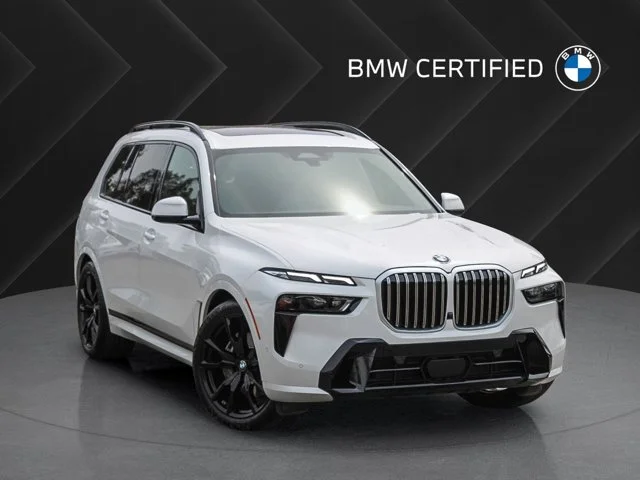 2025 BMW X7 xDrive40i's photo