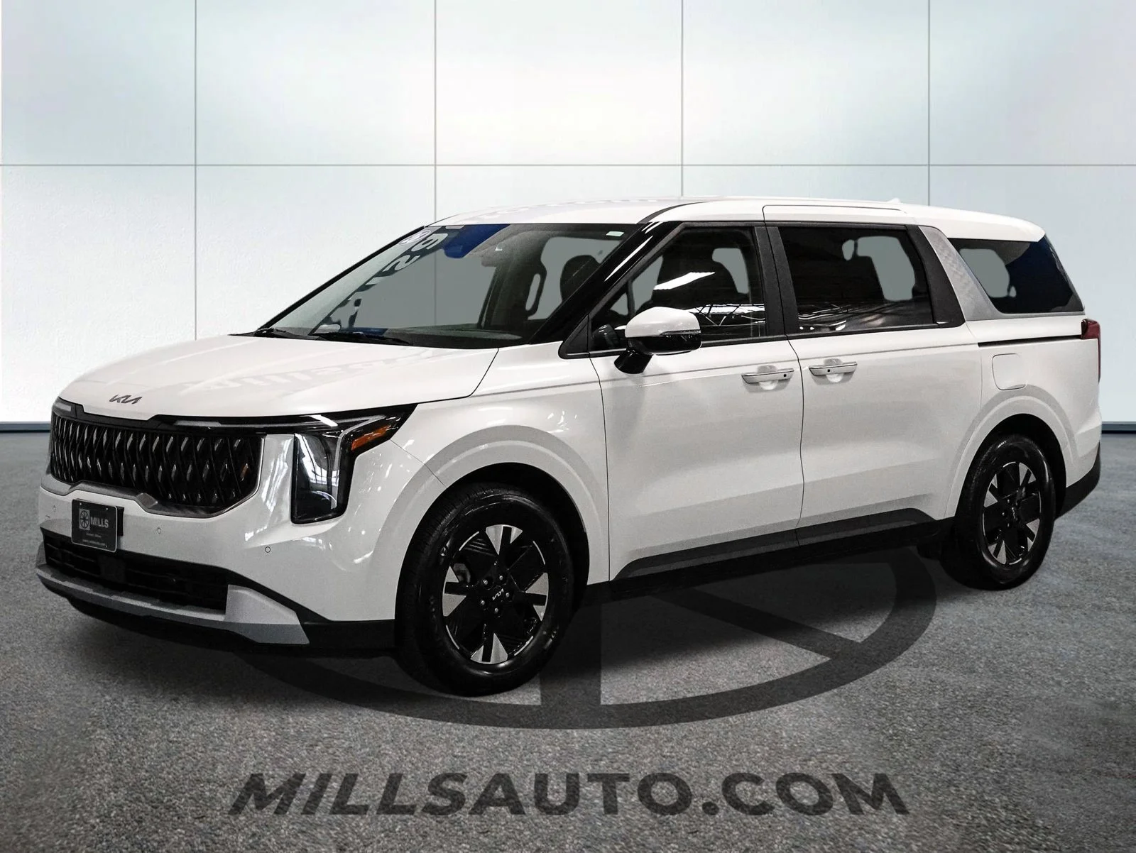 Used 2026 Kia Carnival LXS with VIN KNDNB5KA9T6131027 for sale in Baxter, Minnesota