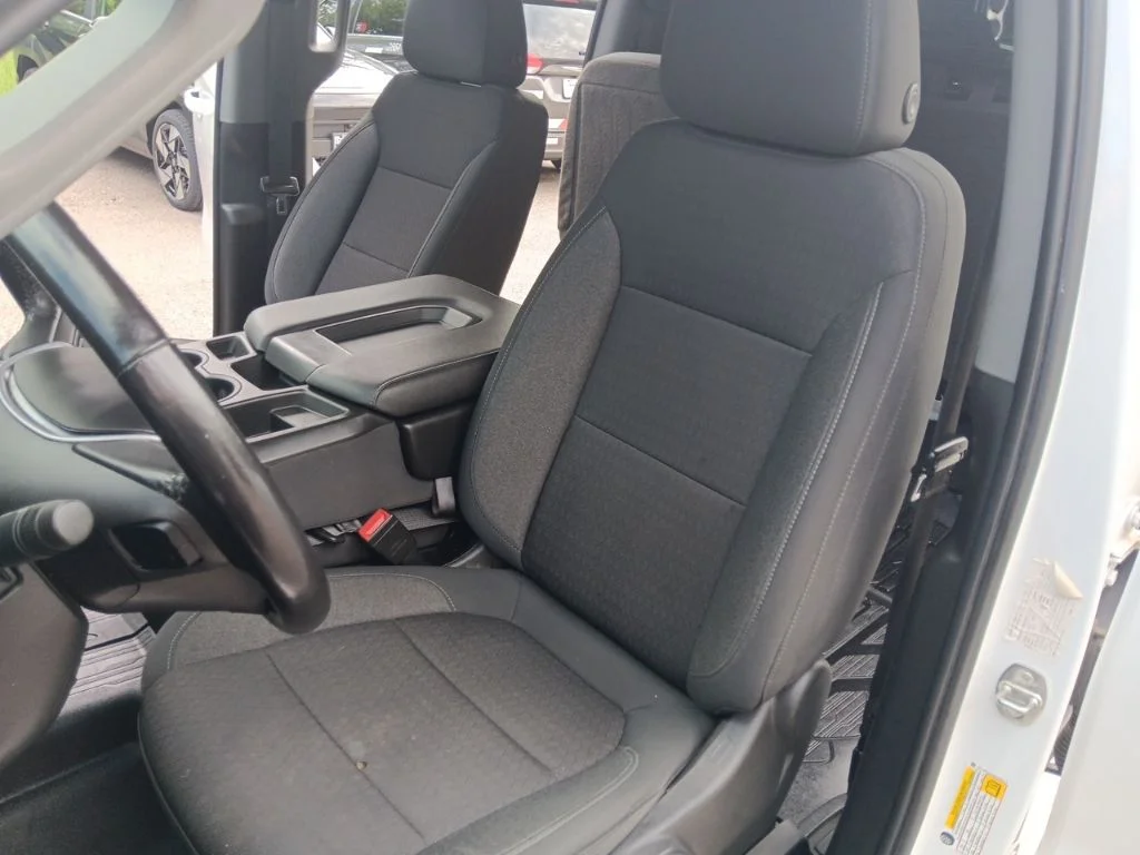 Used 2021 Summit White GMC SLE image 18