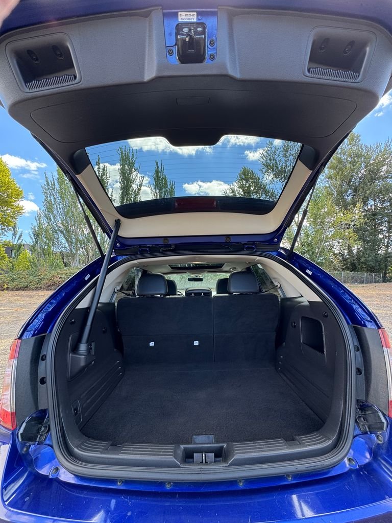 Used 2014 Blue Metallic Ford SEL image 9