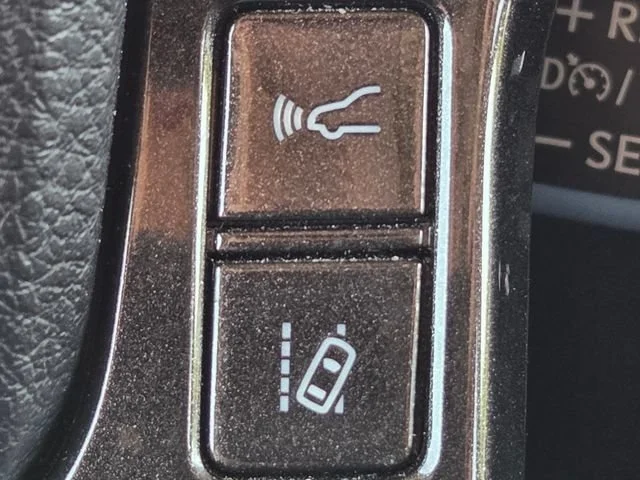 Used 2020 Magnetic Gray Metallic Toyota Nightshade image 16