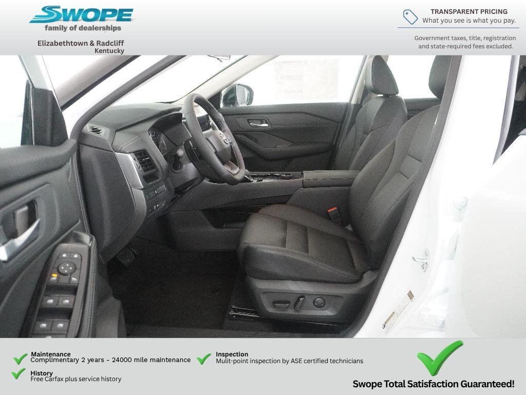 Used 2026 Everest White Pearl Tricoat Nissan Dark Armor image 12