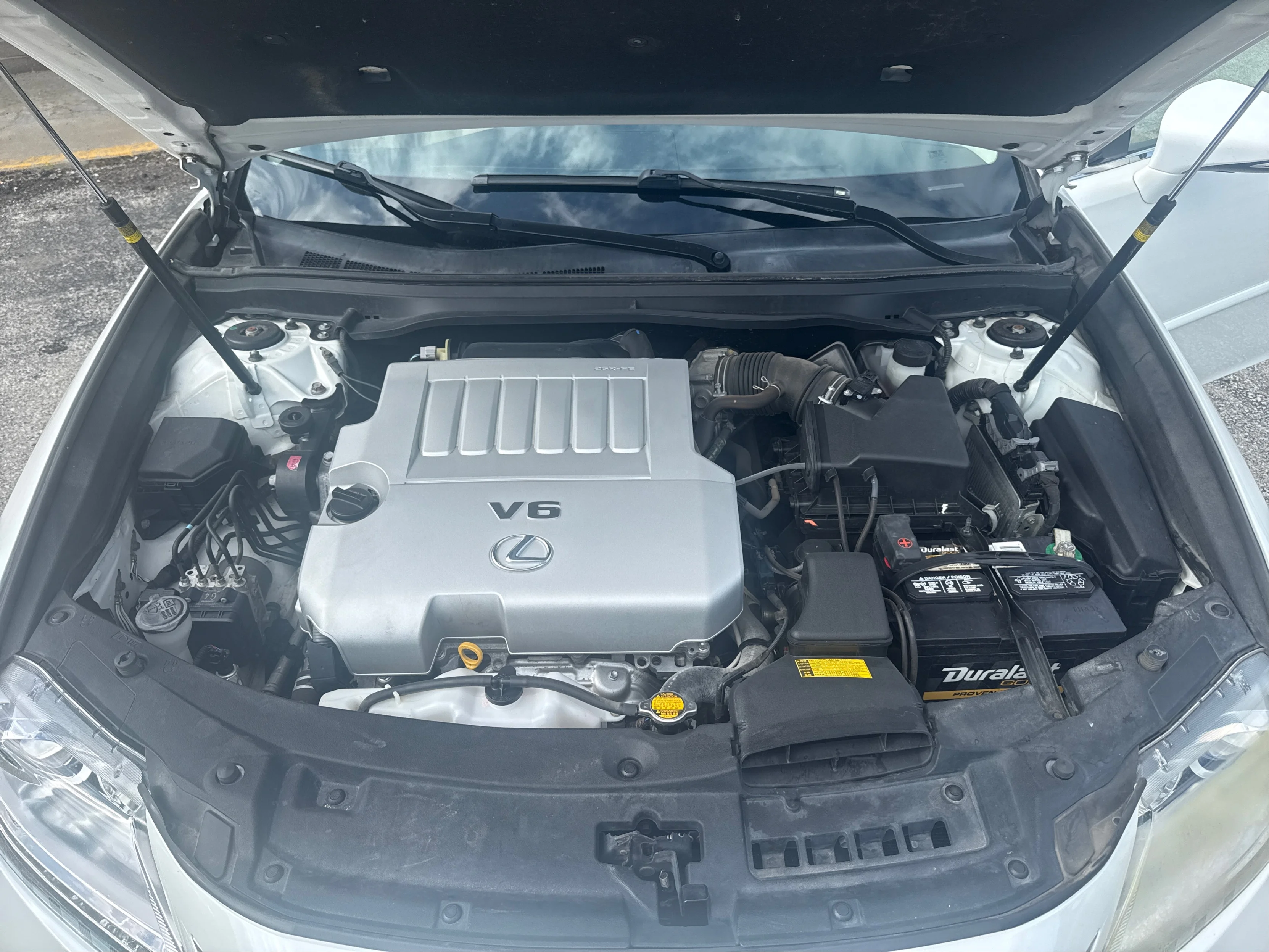 Used 2013 White Lexus Base image 11