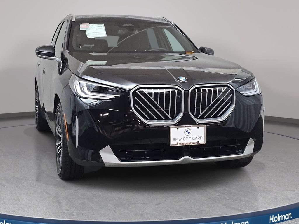 Used 2026 Black Sapphire Metallic BMW 30 xDrive image 3