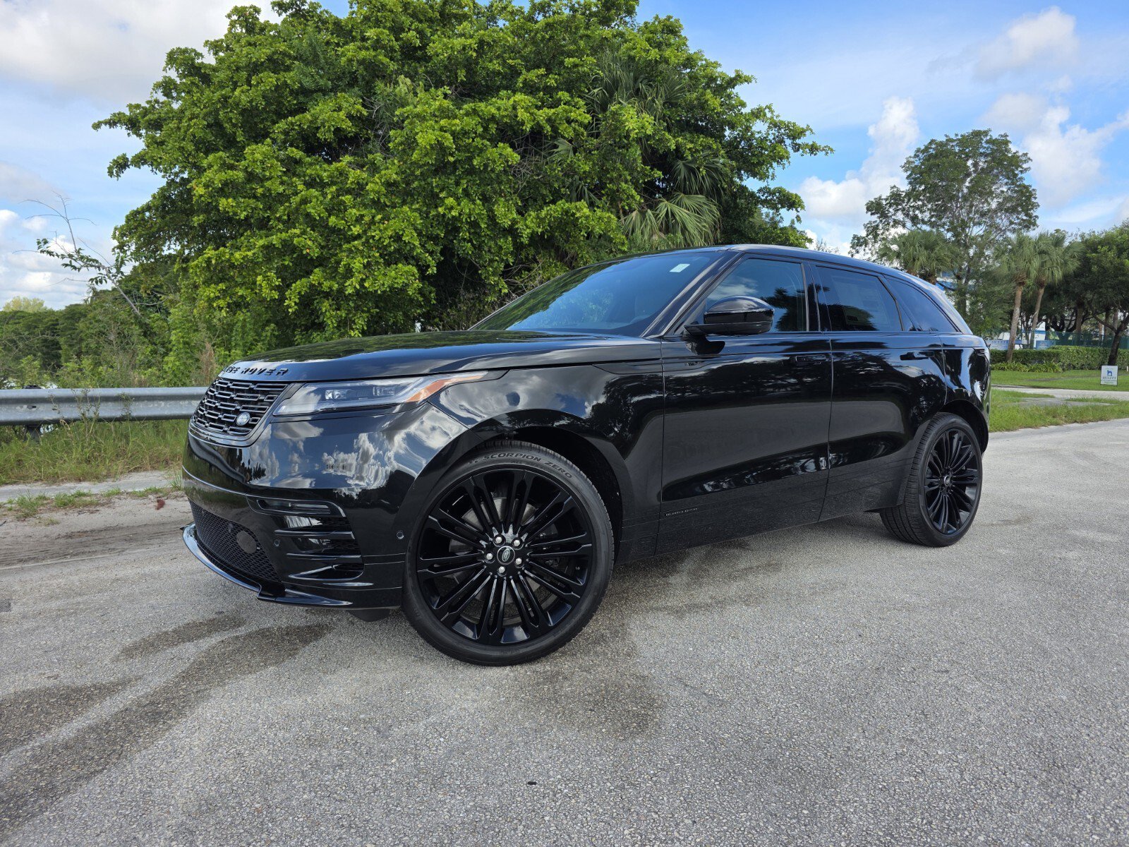 2026 Land Rover Range Rover Velar