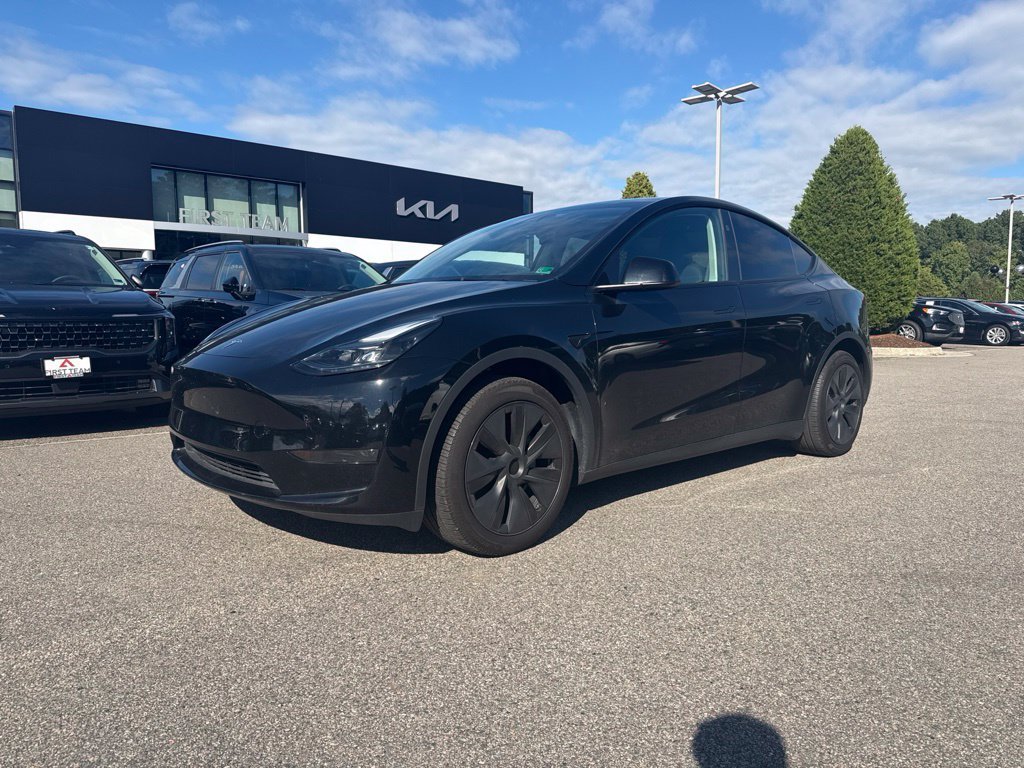 Used 2025 Black Tesla Long Range image 2