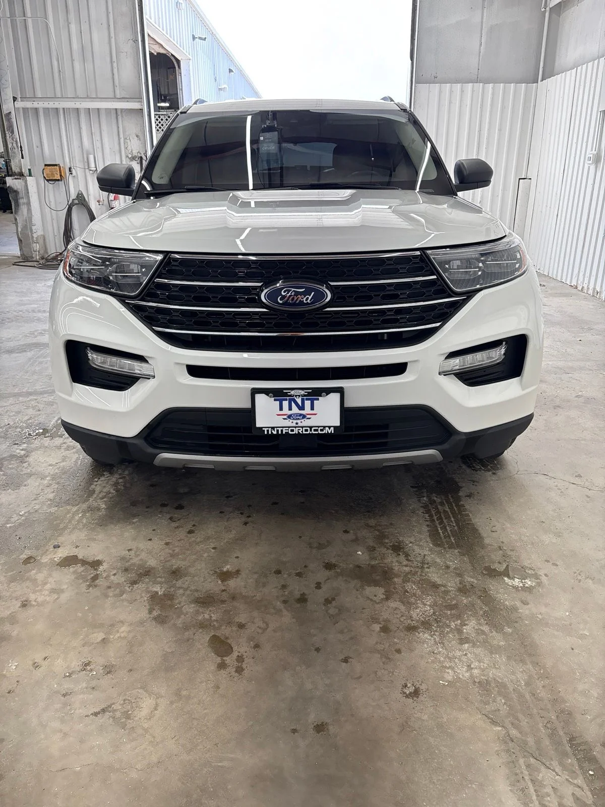 Certified Used 2021 White Metallic Ford XLT image 3
