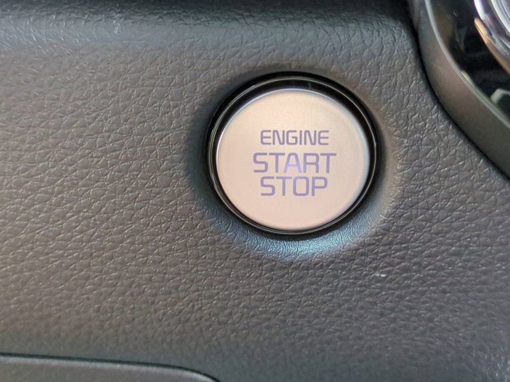 New 2026 Snow White Pearl Kia SX image 36