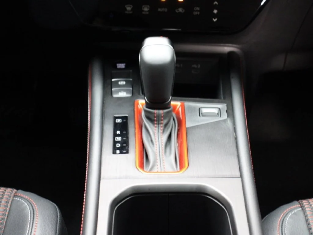 2026 Nissan KICKS SR - Photo 13