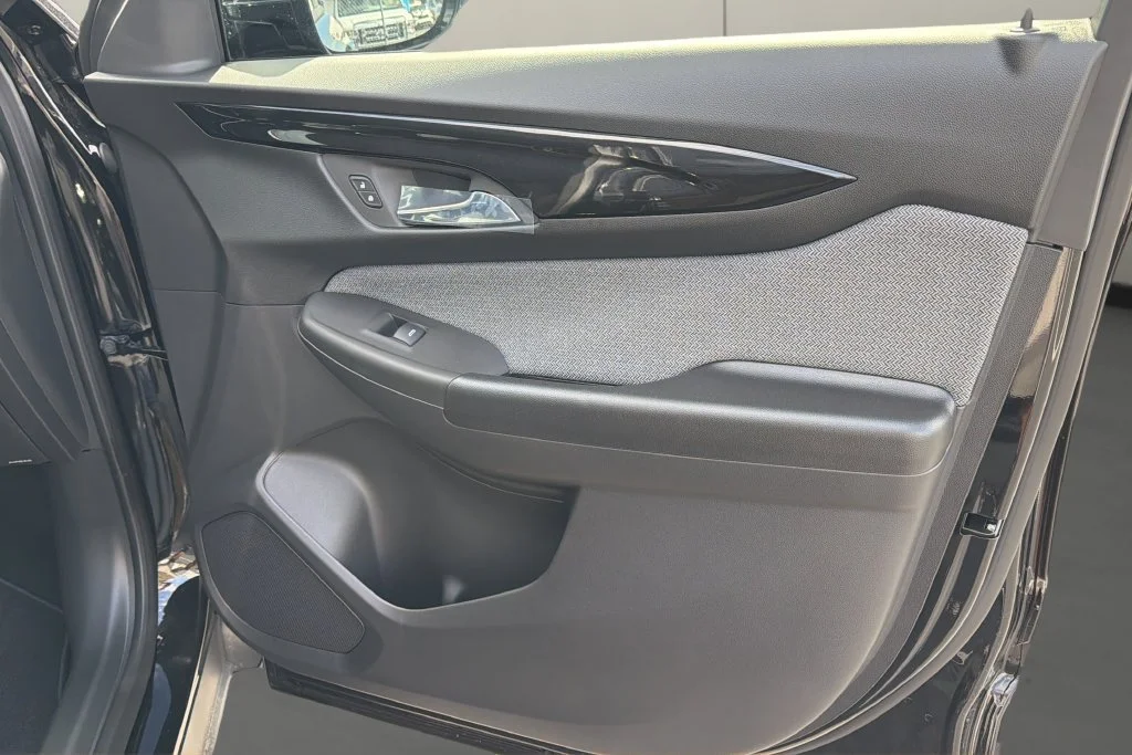 New 2026 Mosaic Black Metallic Chevrolet LT image 17