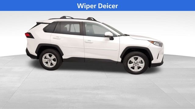 Used 2021 White Toyota XLE image 11